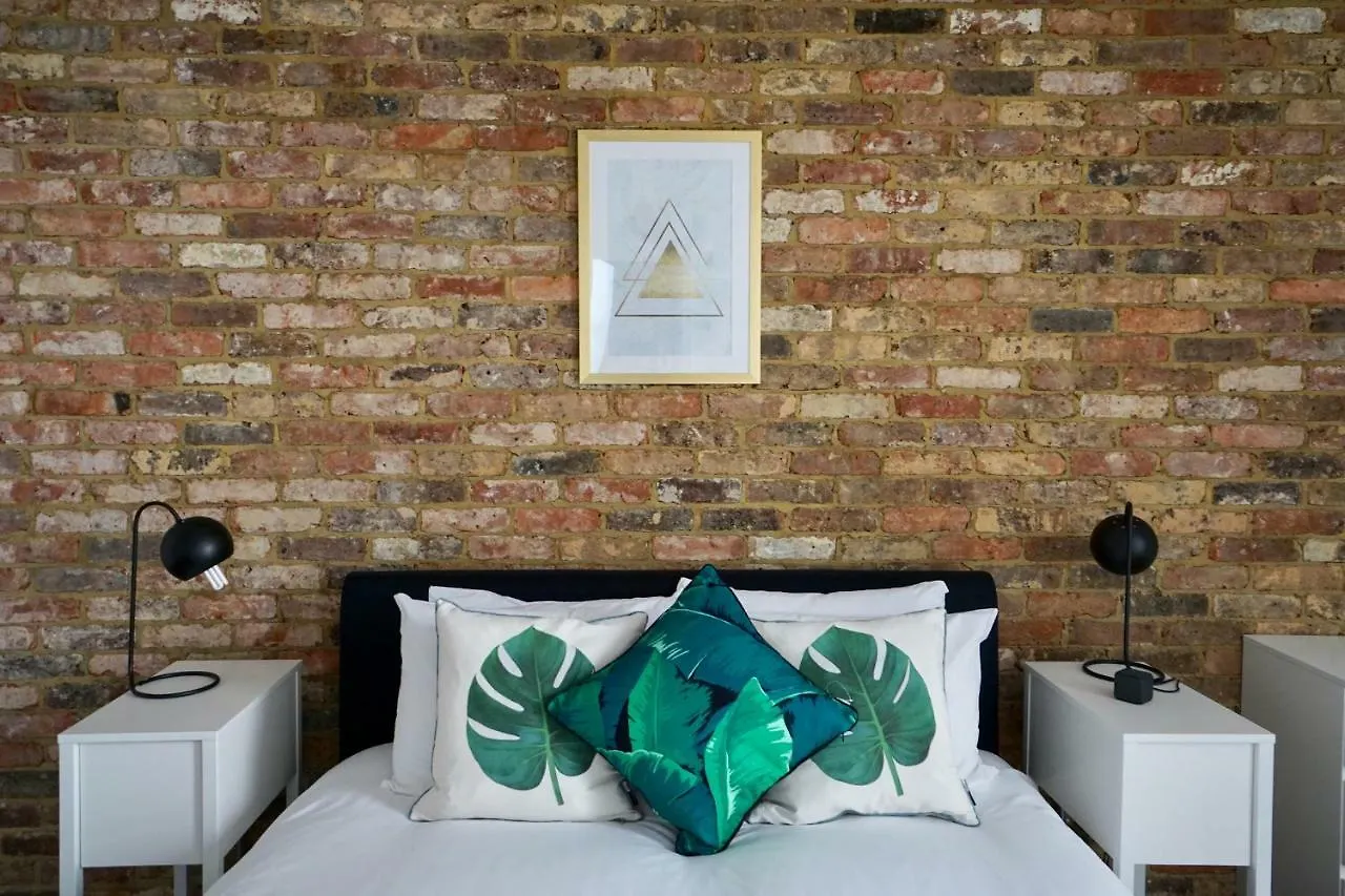N5 Townhouse, Brighton Sleeps 20 Villa 0*,  Egyesült Királyság